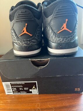 Jordan Kids Black and Orange Retro Sneakers with Elephant Print